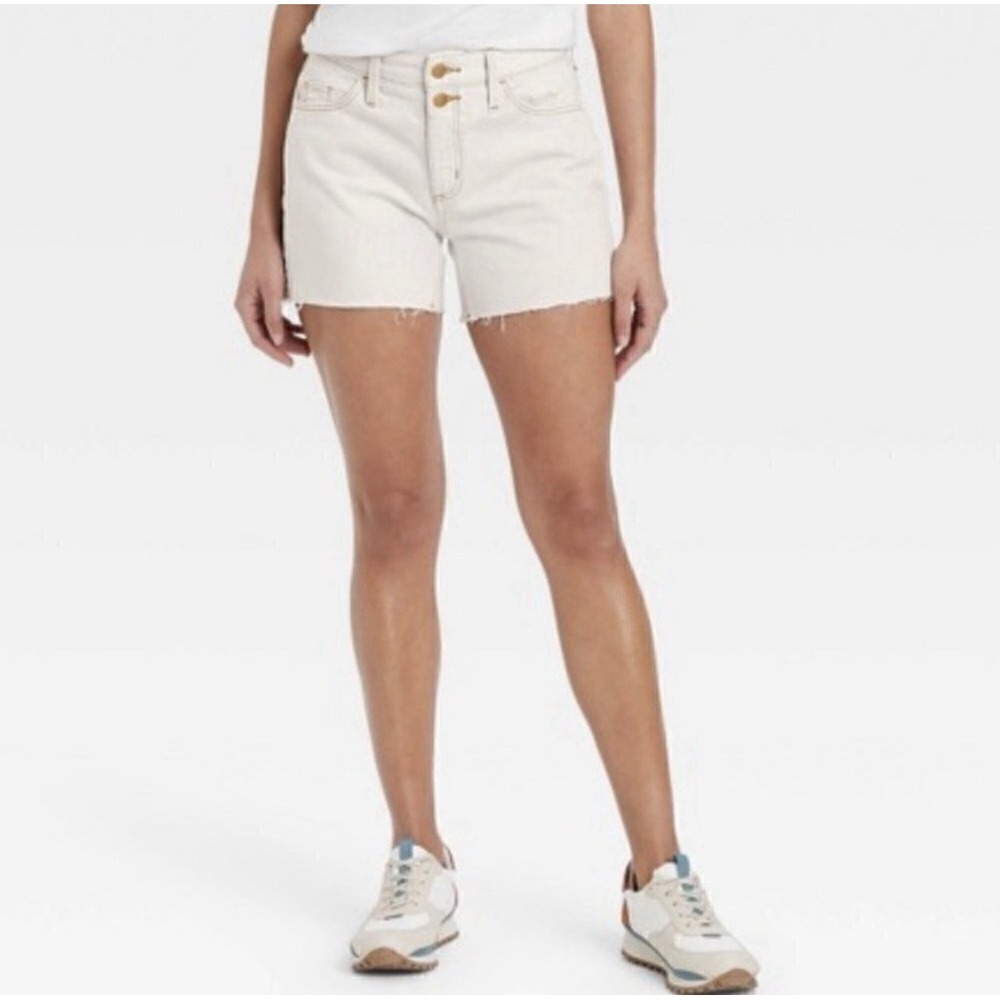 Universal Thread Womens Off White High Rise Vintage Midi Jean Shorts Size 8